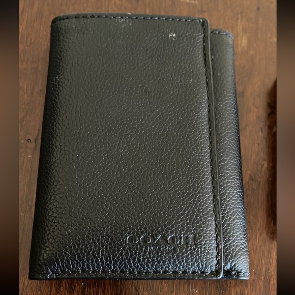 Coach Wallet bundle - Picture 2 of 9